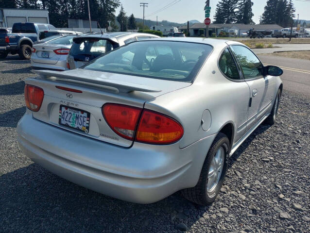 2004 Oldsmobile Alero for sale at Paradise Motors Inc in Sweet Home, OR