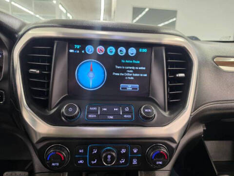 2017 GMC Acadia SLE-2