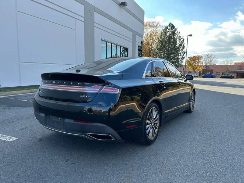 2017 Lincoln MKZ Select