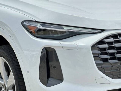 2025 Audi Q5 quattro Premium Plus TFSI