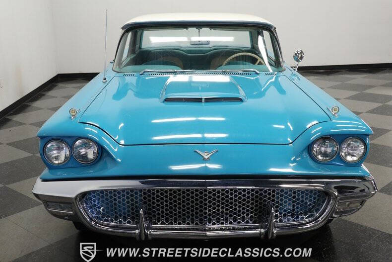 1958 Ford Thunderbird