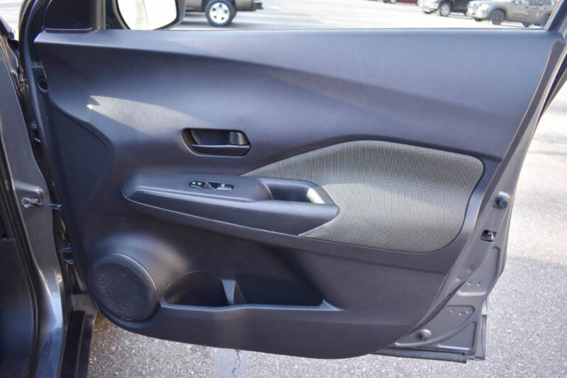 2019 Nissan Kicks SV