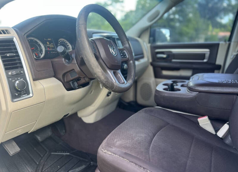 2018 RAM 1500 SLT