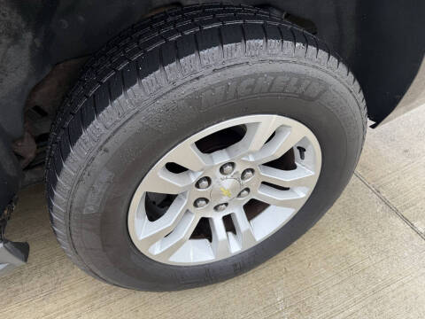 2015 Chevrolet Suburban LT