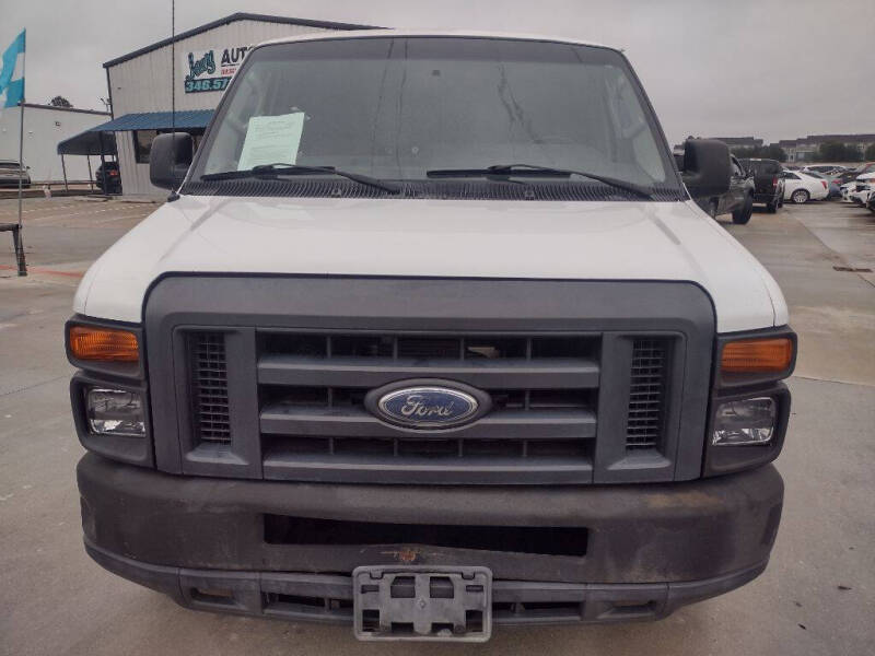 2013 Ford E-Series E-250