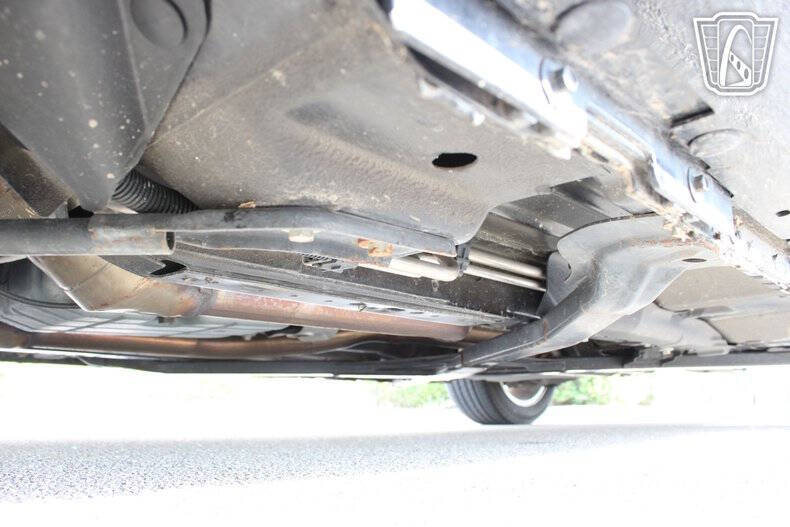 2005 Ford Thunderbird Deluxe