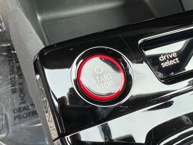 2025 Audi SQ6 e-tron quattro Prestige