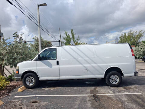 2015 GMC Savana 2500