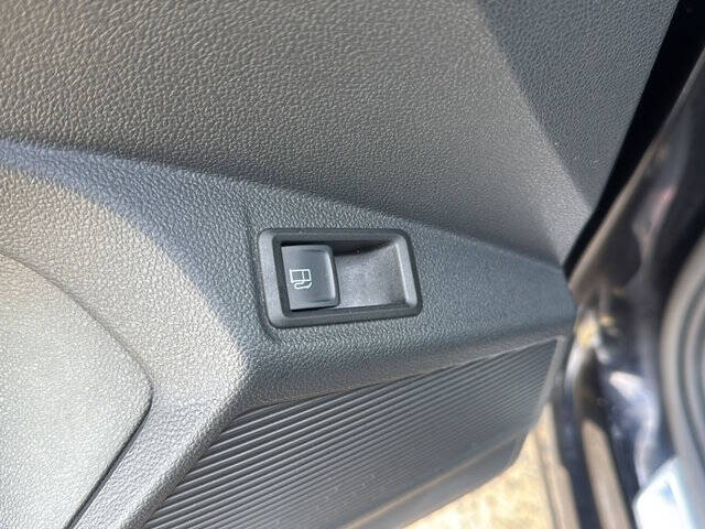 2024 Volkswagen Taos SE 4Motion