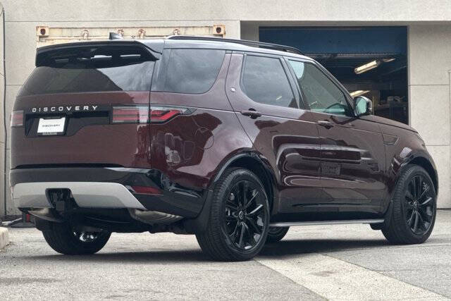 2026 Land Rover Discovery P360 Tempest Edition