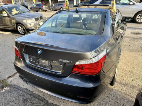 2010 BMW 5 Series 528i xDrive