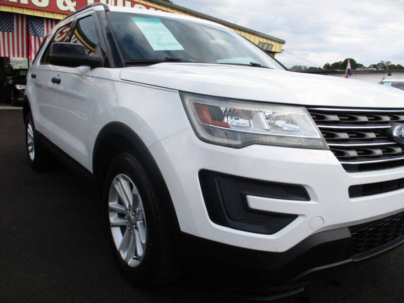 2016 Ford Explorer