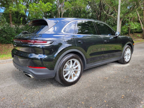 2024 Porsche Cayenne