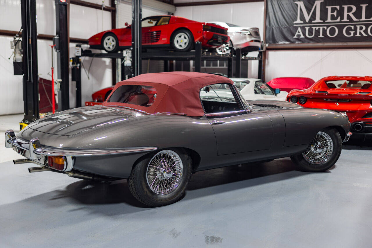 1970 Jaguar E-Type 9