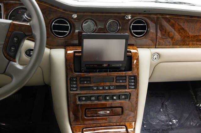 2001 Rolls-Royce Park Ward