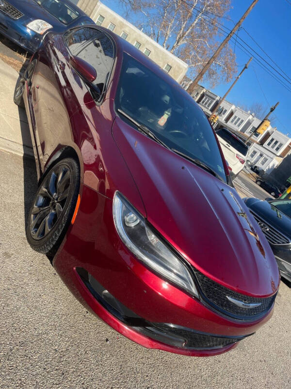 2016 Chrysler 200 S