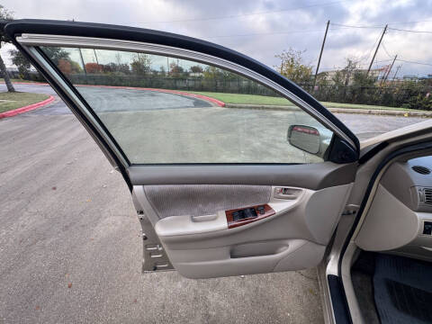 2005 Toyota Corolla LE