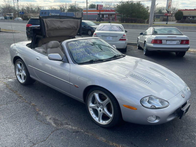 2001 Jaguar XKR