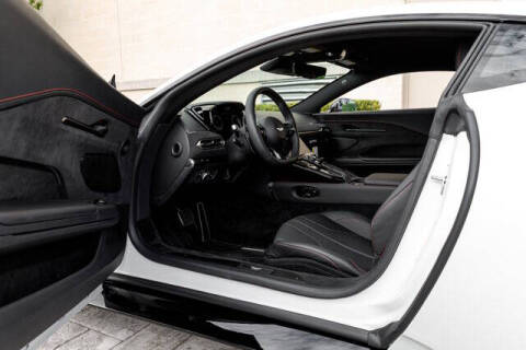 2025 Aston Martin Vantage