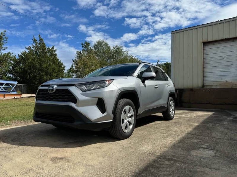 2020 Toyota RAV4 LE
