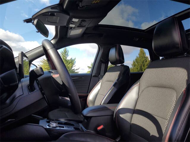 2023 Ford Escape ST-Line