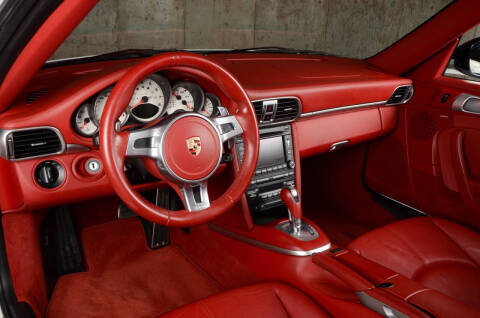 2012 Porsche 911 Carrera 4 GTS