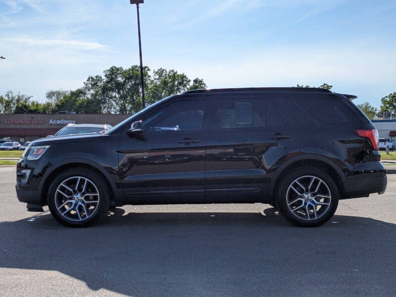 2017 Ford Explorer Sport