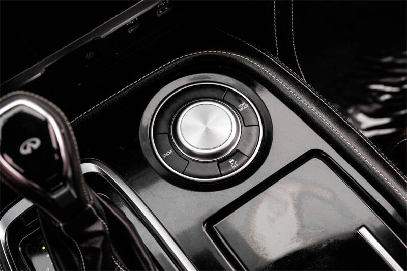 2022 Infiniti QX80 Premium Select