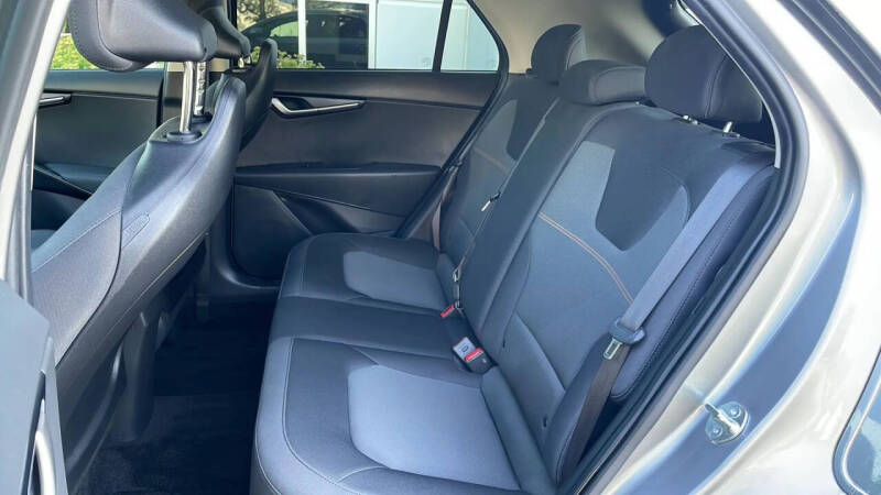 2026 Kia Niro LX