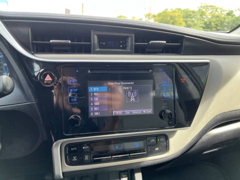 2018 Toyota Corolla LE