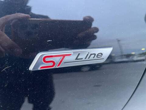 2023 Ford Escape ST-Line