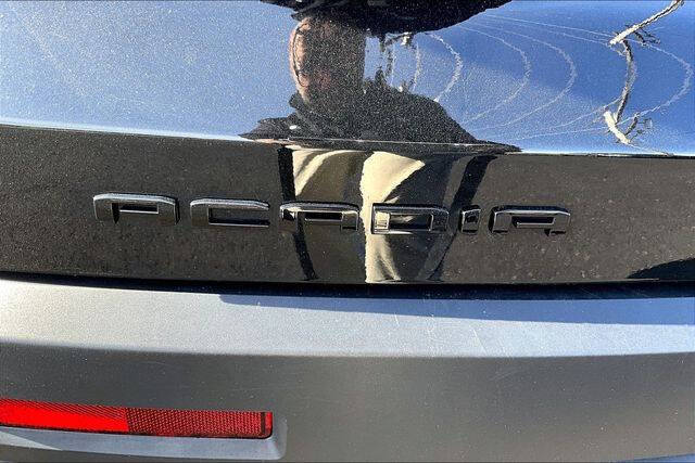 2023 GMC Acadia SLE