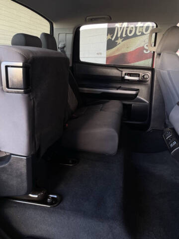 2019 Toyota Tundra SR5