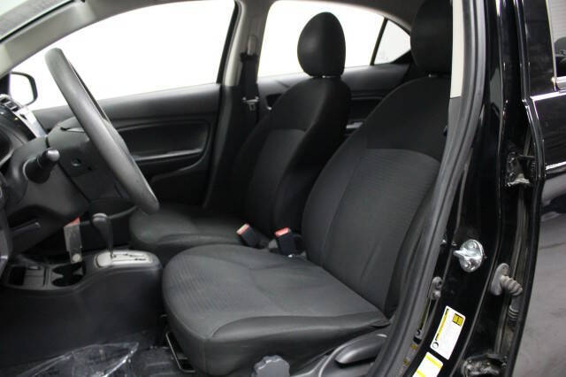 2024 Mitsubishi Mirage G4 ES