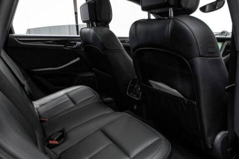 2016 Porsche Macan S