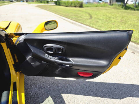 2004 Chevrolet Corvette