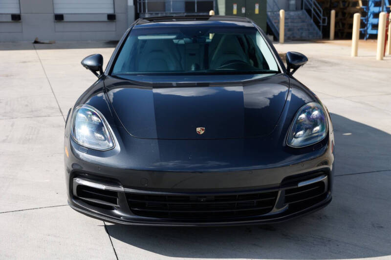 2020 Porsche Panamera