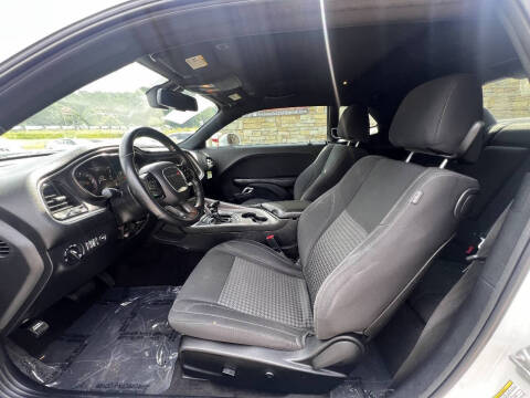 2019 Dodge Challenger SXT