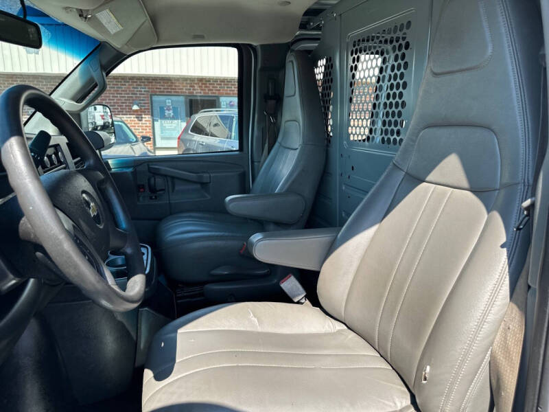 2019 Chevrolet Express 2500