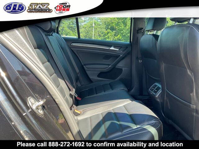 2017 Volkswagen Golf R 4Motion