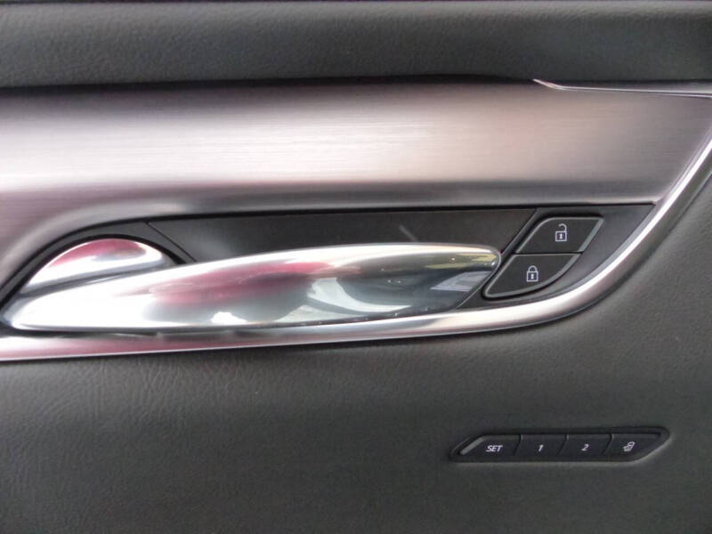 2024 Cadillac XT6 Luxury