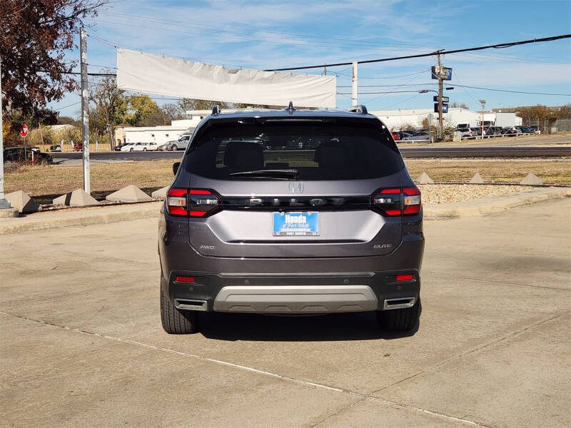 2025 Honda Pilot Elite