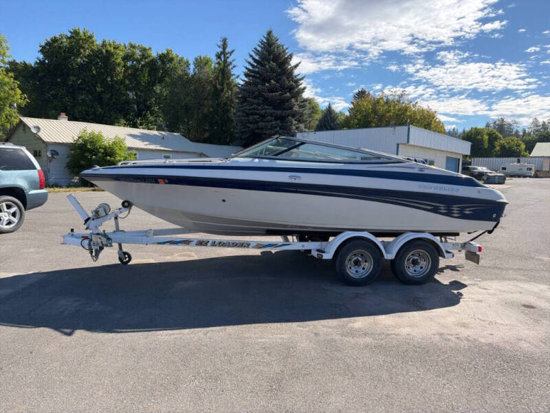 2004 Crownline 202BR