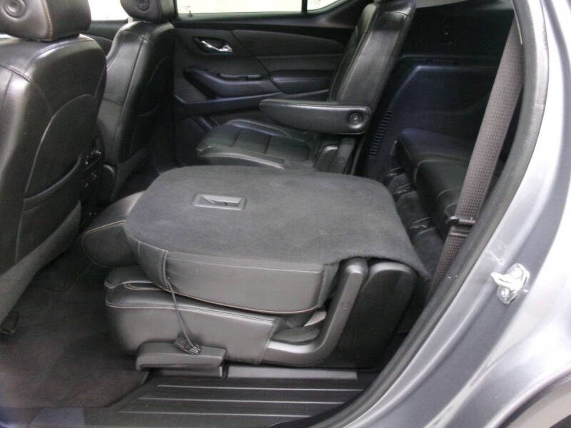 2021 Chevrolet Traverse RS