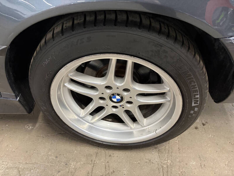 2001 BMW 7 Series 740i