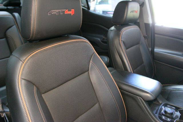 2020 GMC Acadia AT4