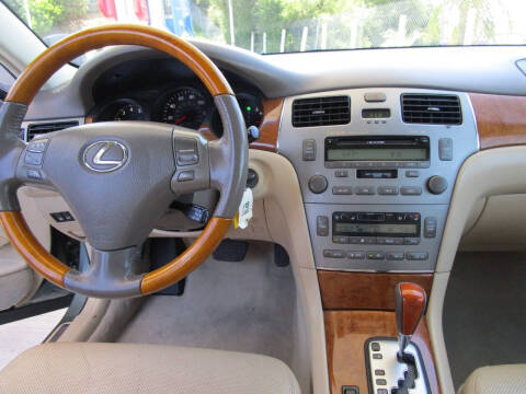 2005 Lexus ES 330