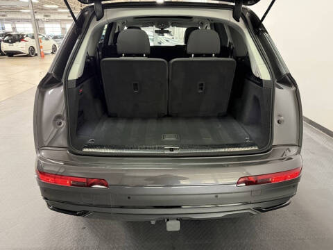 2023 Audi Q7 quattro Premium Plus 55 TFSI
