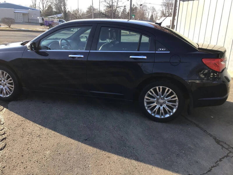 2012 Chrysler 200 Limited
