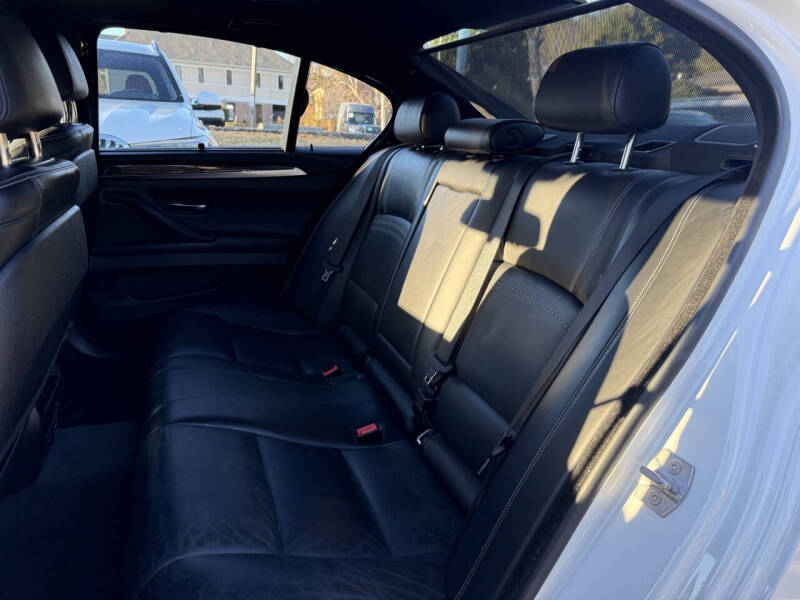 2016 BMW 5 Series 550i xDrive